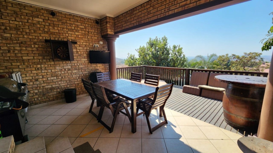 4 Bedroom Property for Sale in Rustenburg North West